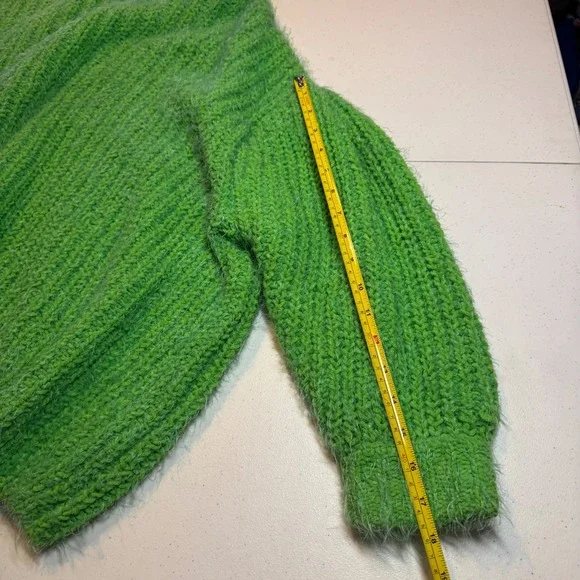 Free People Lime Green Mock Neck Fuzzy Knit Oversized Oasis Tunic Sweater XS FP - Picture 8 of 9